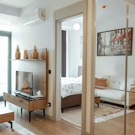 Luxury 1 Bedroom - Gym & Park.